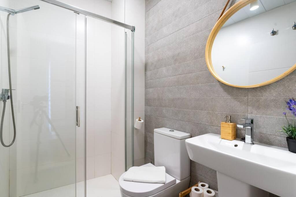 Gb Apartamento Corazon De Sevilla Goyeneta St Buitenkant foto