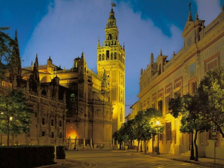 Gb Apartamento Corazon De Sevilla Goyeneta St Buitenkant foto